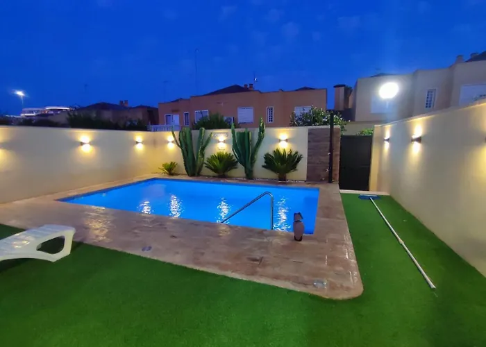 Vive Jerez Casa De Lujo Con Piscina Y Barbacoa En La Mejor Zona De Holiday home *