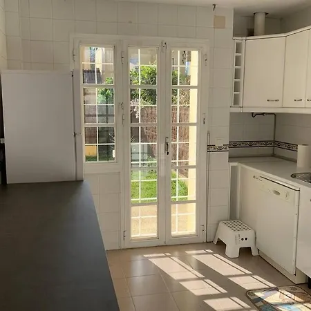 Vive Jerez Casa De Lujo Con Piscina Y Barbacoa En La Mejor Zona De Дом отдыха Херес-де-ла-Фронтера
