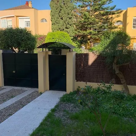 Vive Jerez Casa De Lujo Con Piscina Y Barbacoa En La Mejor Zona De Дом отдыха