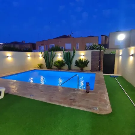 Vive Jerez Casa De Lujo Con Piscina Y Barbacoa En La Mejor Zona De Дом отдыха *